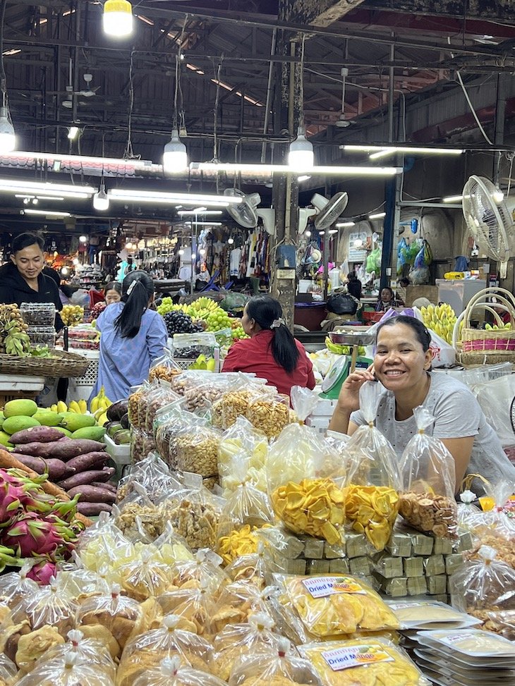 Mercado Siem Reap - Camboja © Viaje Comigo
