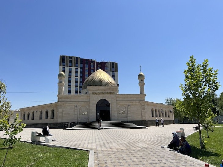 Mesquita Ordabasy - Shymkent - Cazaquistao © Viaje Comigo