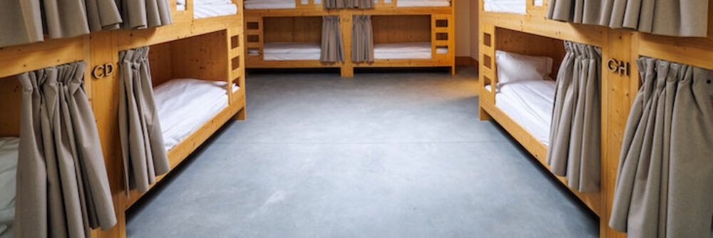 Angeiras Beach Hostel
