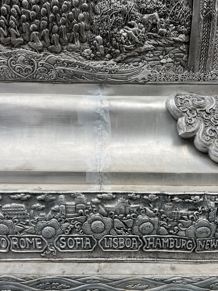 Templo de Prata - Wat Srisuphan - Chiang Mai - Tailândia © Viaje Comigo