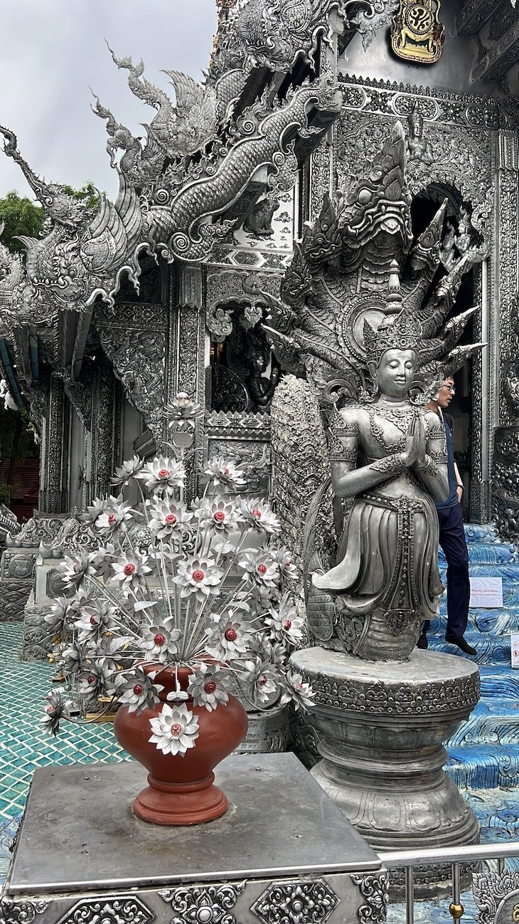Templo de Prata - Wat Srisuphan - Chiang Mai - Tailândia © Viaje Comigo