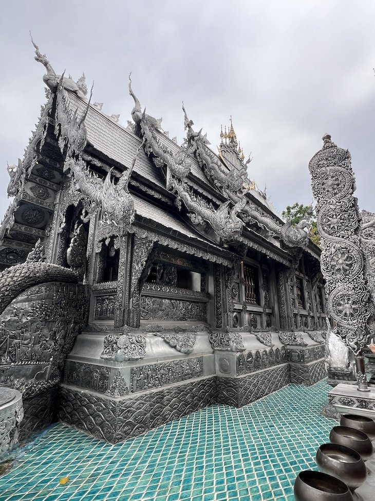 Templo de Prata - Wat Srisuphan - Chiang Mai - Tailândia © Viaje Comigo