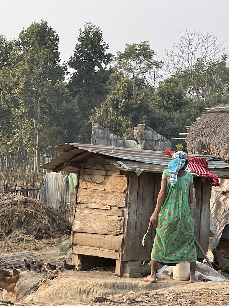 Povo Tharu - Chitwan - Nepal © Viaje Comigo
