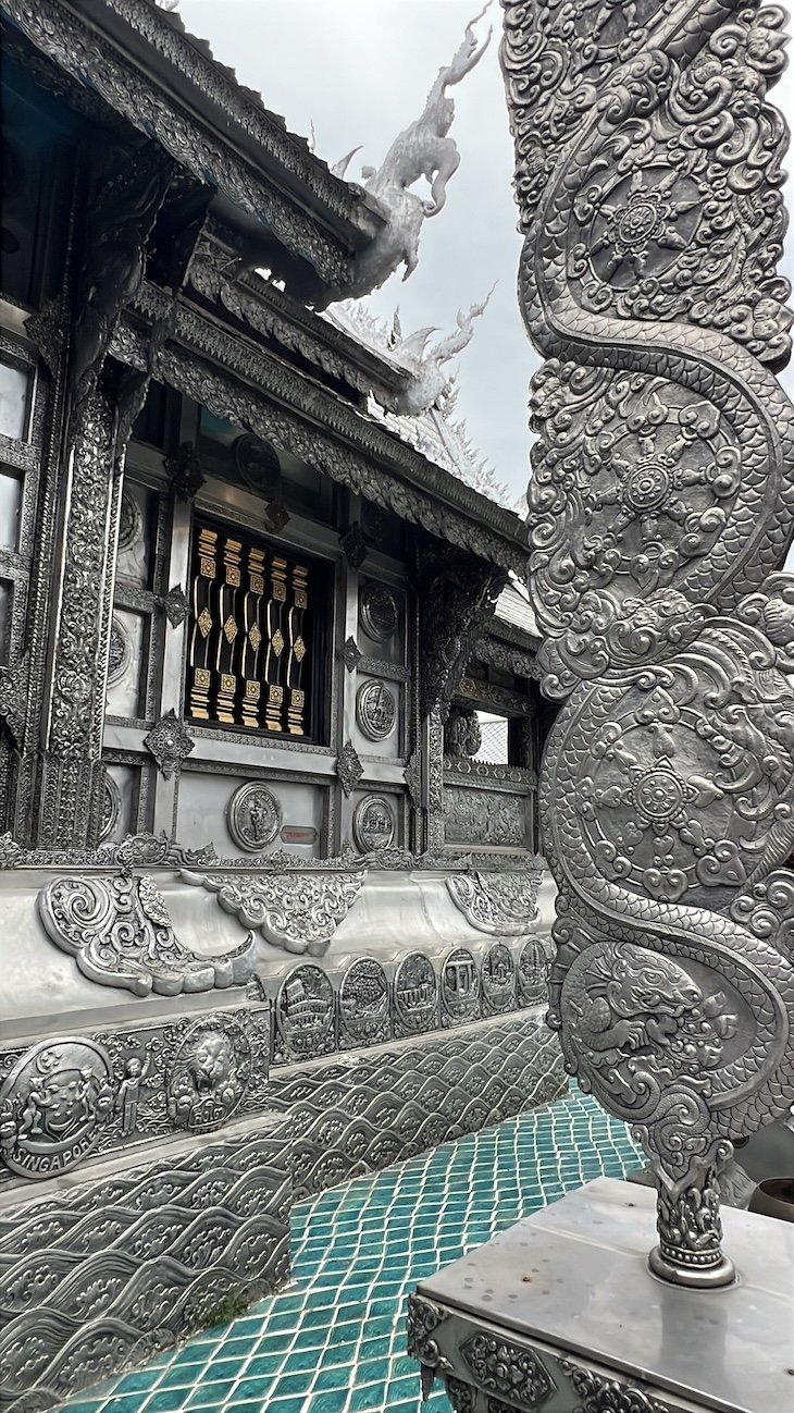 Templo de Prata - Wat Srisuphan - Chiang Mai - Tailândia © Viaje Comigo