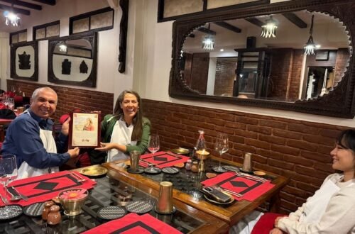 Susana Ribeiro e Lila Dhar Bhandari - Going Nepal © Viaje Comigo