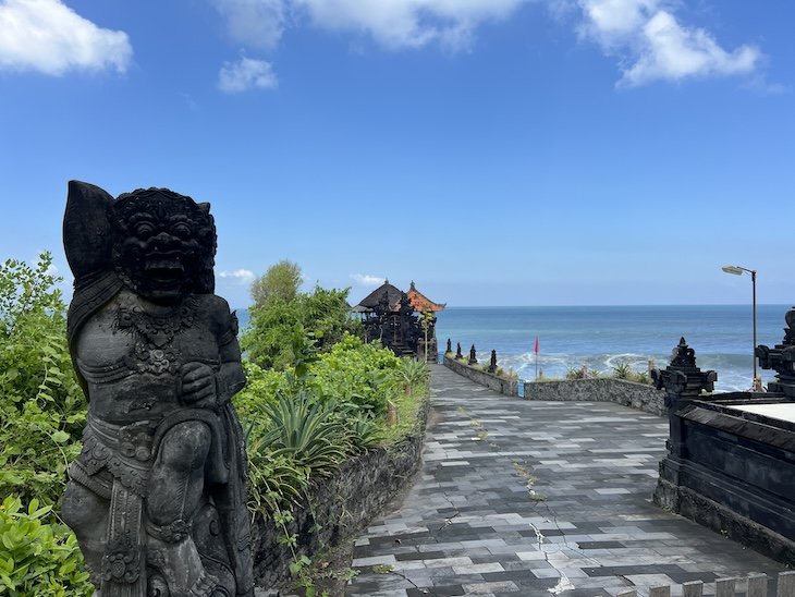 Tanah Lot - Bali - Indonésia © Viaje Comigo