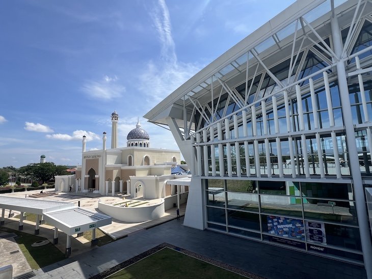 Aeroporto do Brunei - Bandar Seri Begawan (BWN) © Viaje Comigo