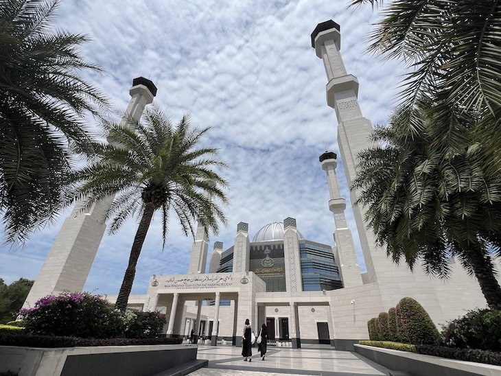 Balai Khazanah Islam Sultan Haji Hassanal Bolkiah - Brunei © Viaje Comigo