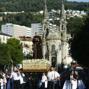 Majestosa Procissão de S. Gualter