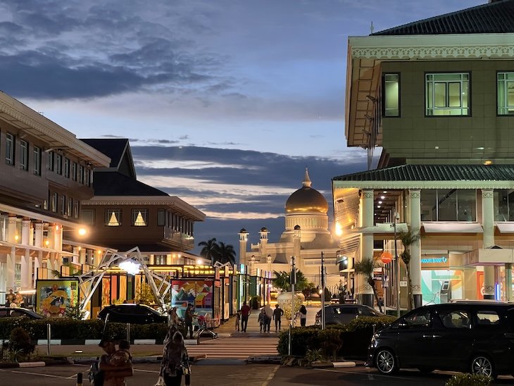 Night Market e Mesquita - Bandar Seri Begawan - Brunei © Viaje Comigo
