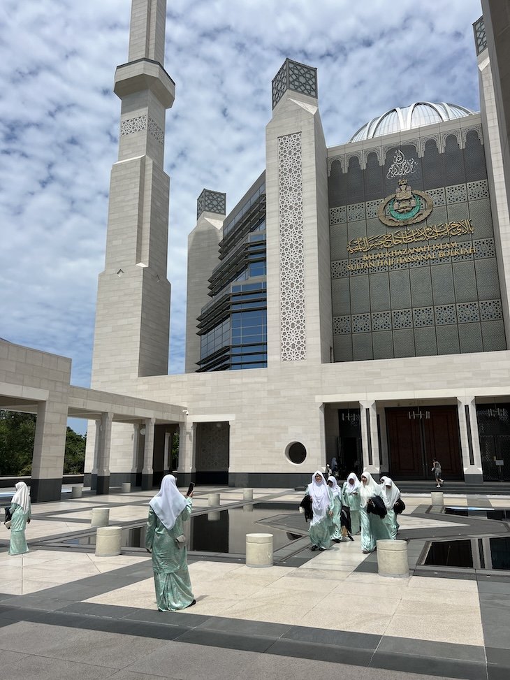 Balai Khazanah Islam Sultan Haji Hassanal Bolkiah - Brunei © Viaje Comigo