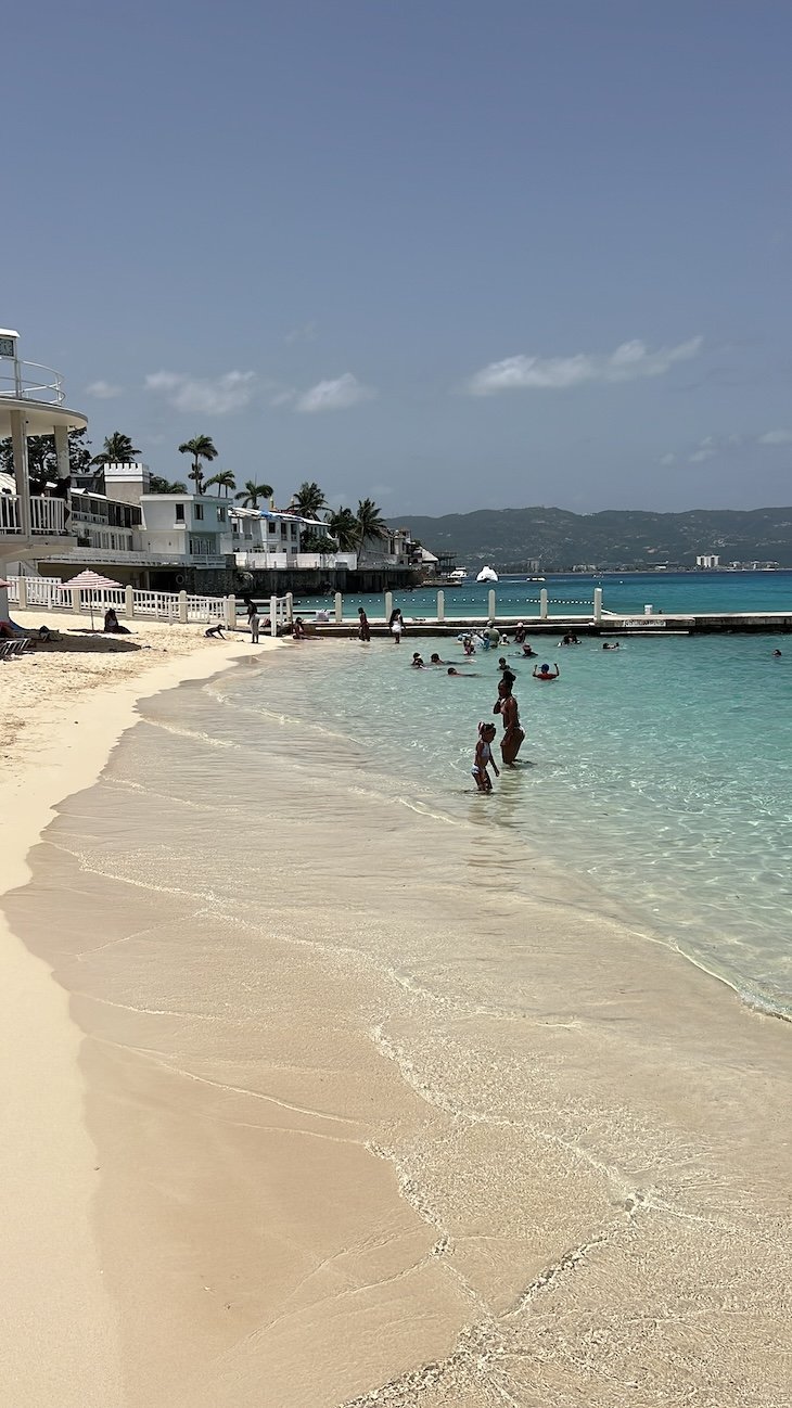 Doctor's Cave Beach - Montego Bay - Jamaica © Viaje Comigo