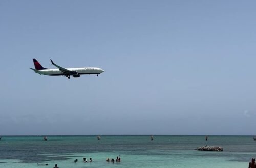 Avião em Dead End Beach - Jamaica © Viaje Comigo