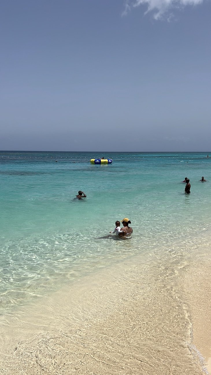 Doctor's Cave Beach - Jamaica © Viaje Comigo