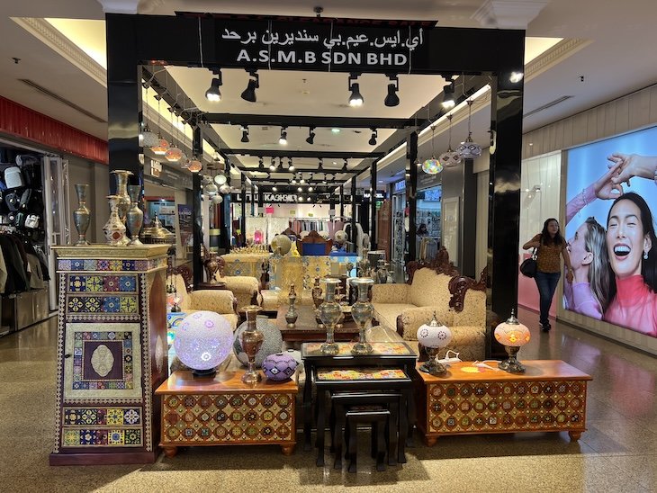 Shopping Mall Gadong - Bandar Seri Begawan - Brunei © Viaje Comigo