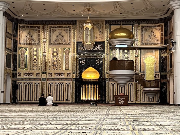Jame'Asr Hassanil Bolkiah Mosque - Bandar Seri Begawan - Brunei © Viaje Comigo