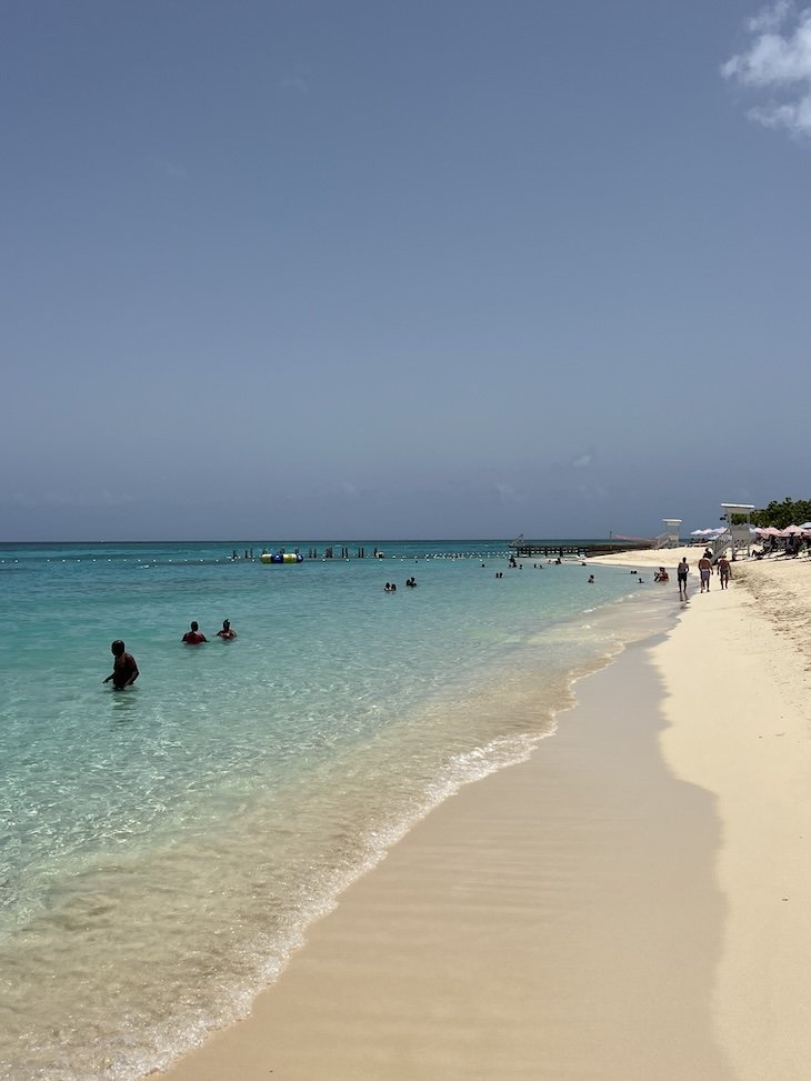 Doctor's Cave Beach - Montego Bay - Jamaica © Viaje Comigo