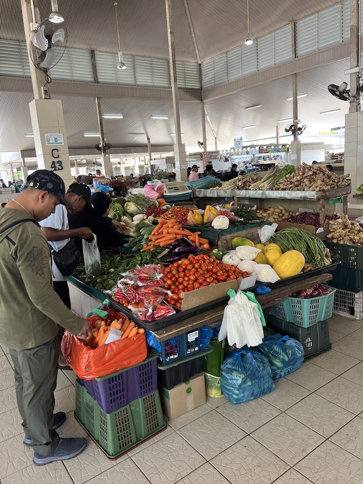 Mercado Kianggeh (Tamu Kianggeh) - Bandar Seri Begawan - Brunei © Viaje Comigo