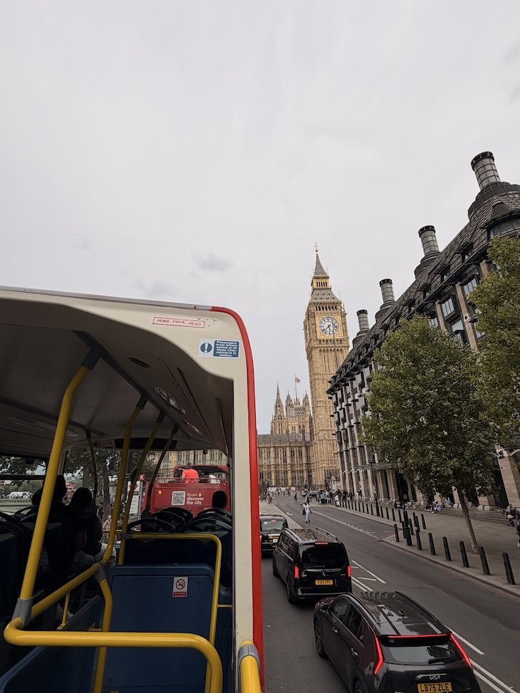 Big Ben - Rota Vermelha do The Original London - Bus Hop On Hop Off © Viaje Comigo