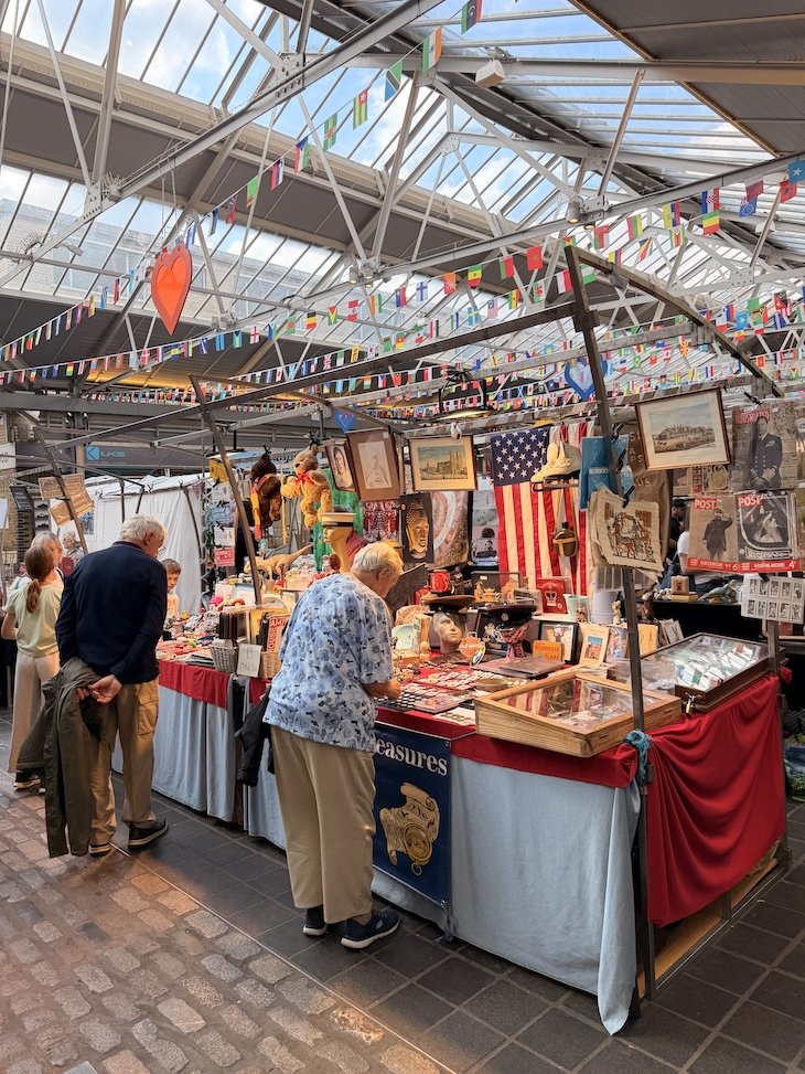 Compras Mercado de Greenwich - Londres © Viaje Comigo
