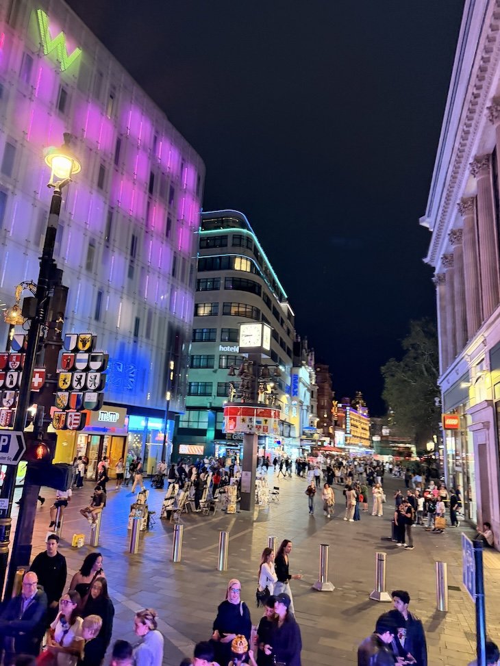 The Original London by Night Tour - Bus Hop On Hop Off - Londres © Viaje Comigo