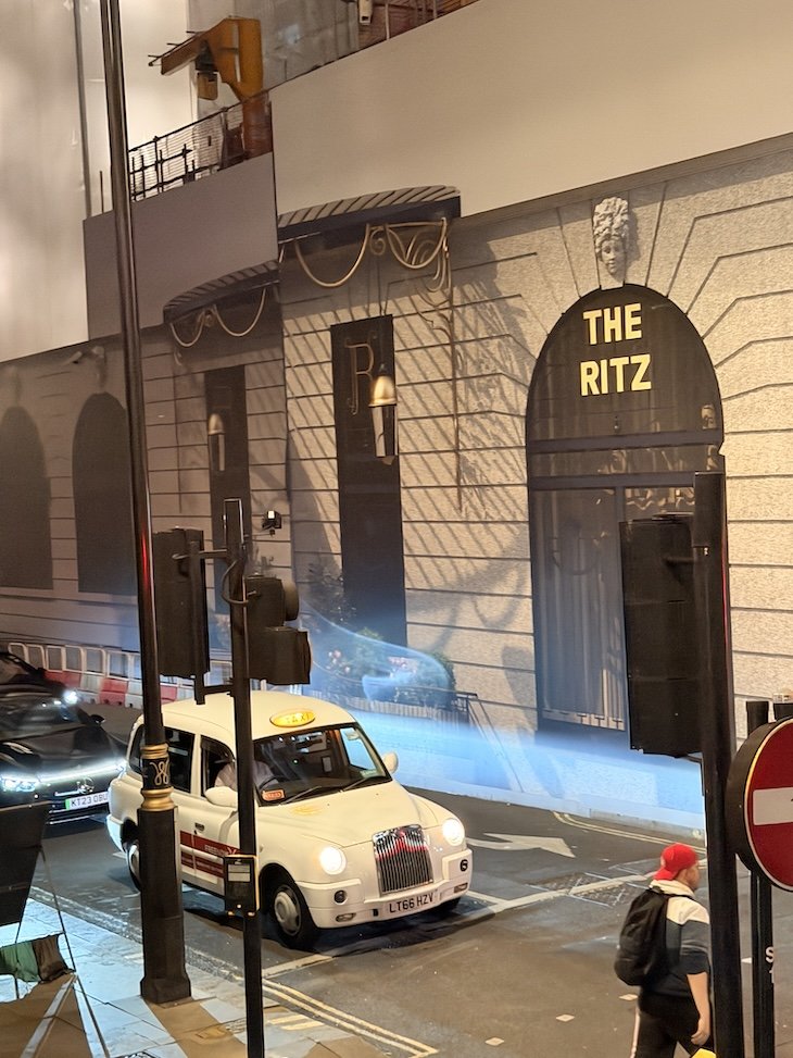 The Ritz - The Original London by Night Tour - Bus Hop On Hop Off - Londres © Viaje Comigo