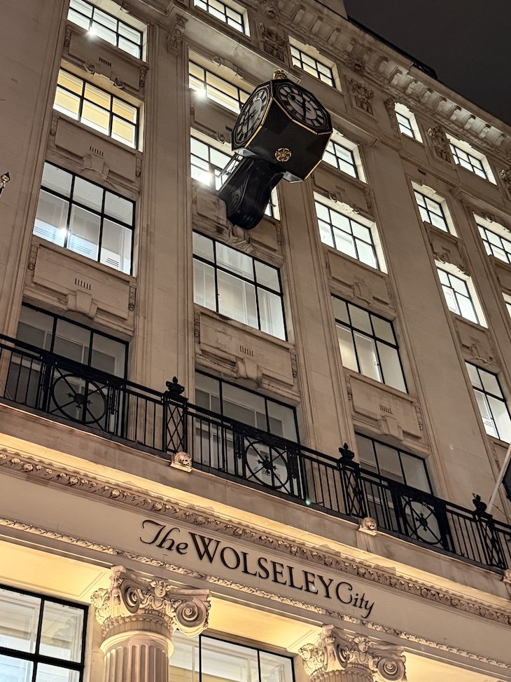 The Wolseley City - The Original London by Night Tour - Bus Hop On Hop Off - Londres © Viaje Comigo