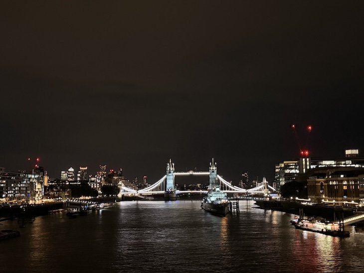 Tower Bridge - The Original London by Night Tour - Bus Hop On Hop Off - Londres © Viaje Comigo