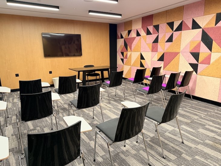 Sala de eventos Yotel - Porto - Portugal © Viaje Comigo