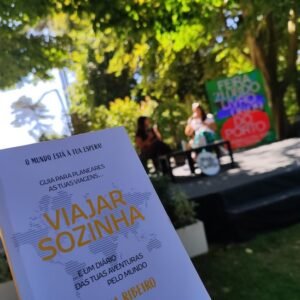 Livro "Viajar Sozinha" - na Feira do Livro do Porto 2026 © Viaje Comigo